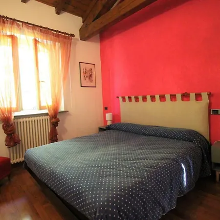 Signorile Vicino Al Maggiore *